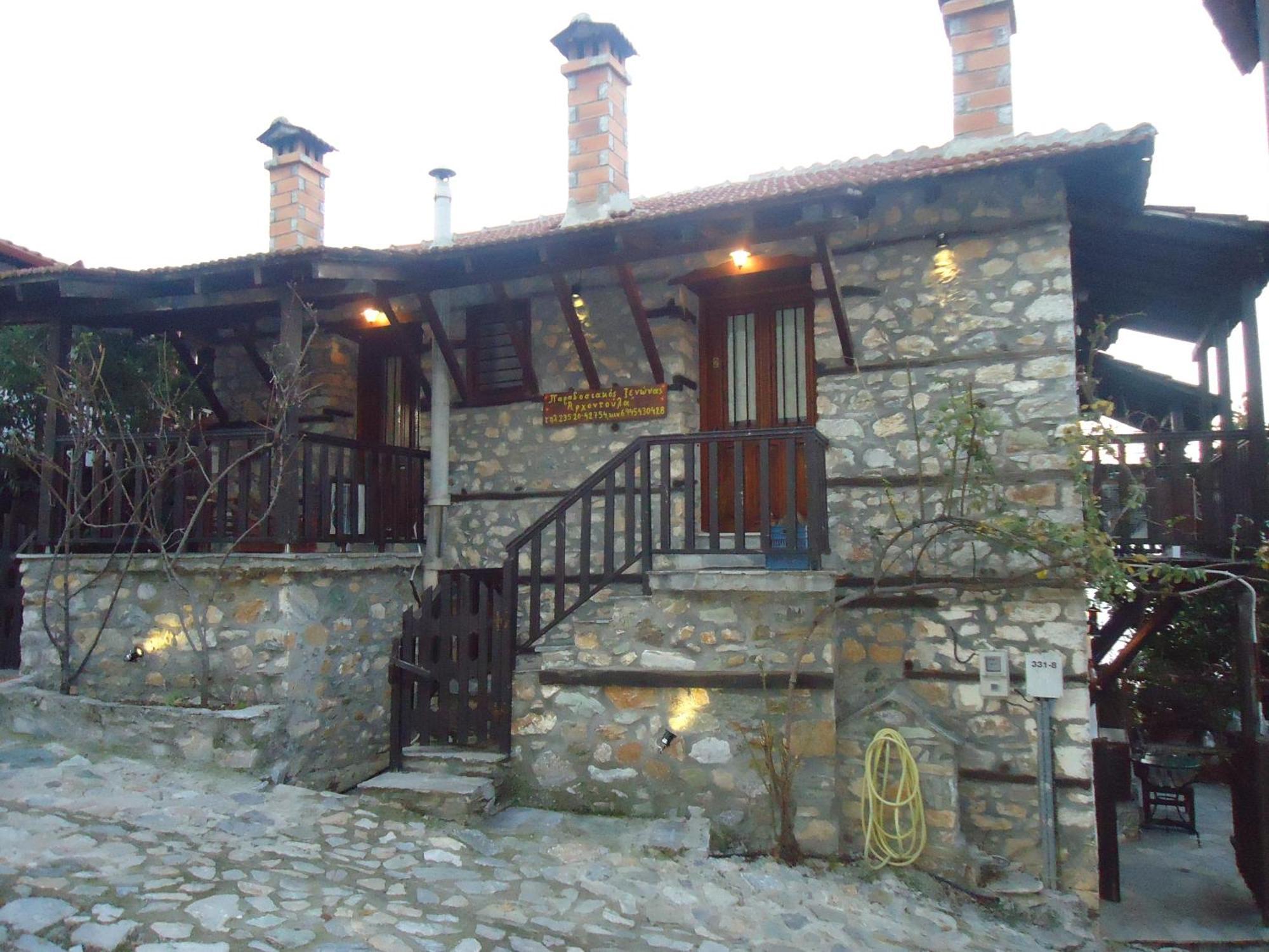 Traditional Guesthouse Archontoula ปาเลออส ปานเตเลมอน ภายนอก รูปภาพ